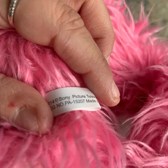 Breaking Bad Mezco Pink Teddy Bear - Picture 5 of 9